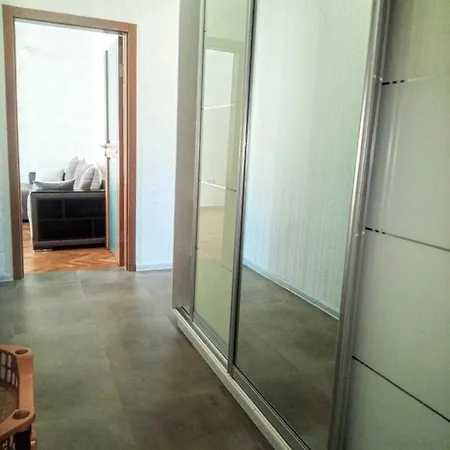 Elena Appartement *